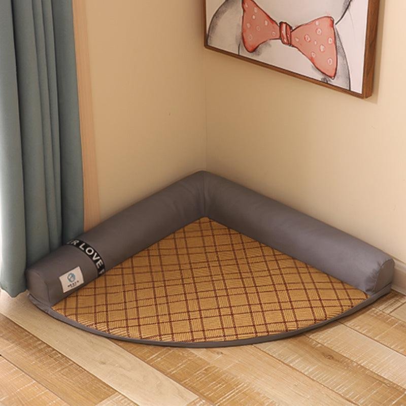 cool-breeze-pet-oasis-summer-cooling-mat-for-cats-and-dogs-432890-4.jpg
